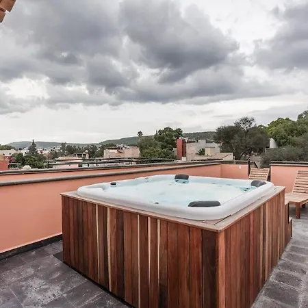 Luxury Apartments In Centro San Miguel De Allende With Rooftop & Jacuzzi Exterior photo