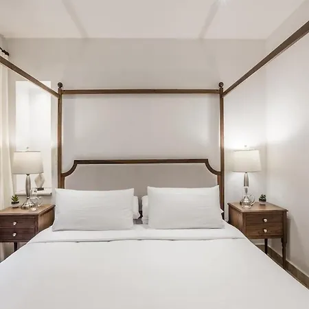 Luxury Apartments In Centro San Miguel De Allende With Rooftop & Jacuzzi Exterior photo