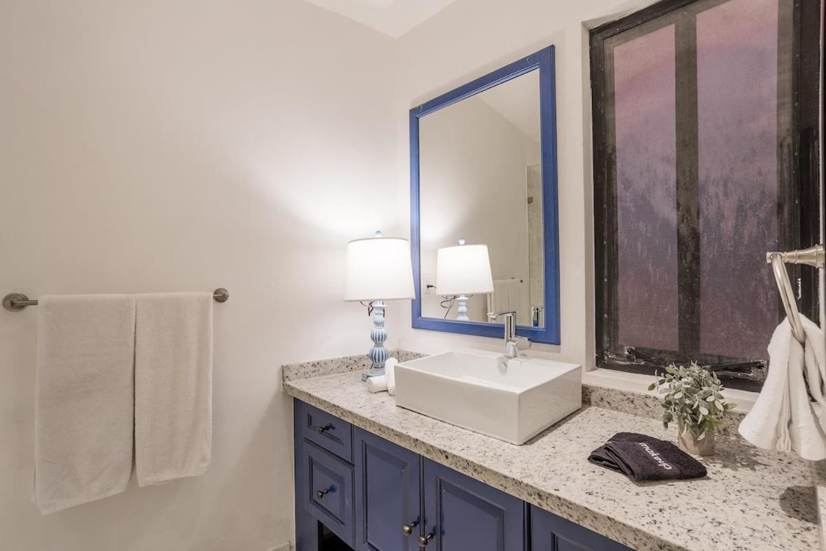 Luxury In Centro With Rooftop & Jacuzzi *
