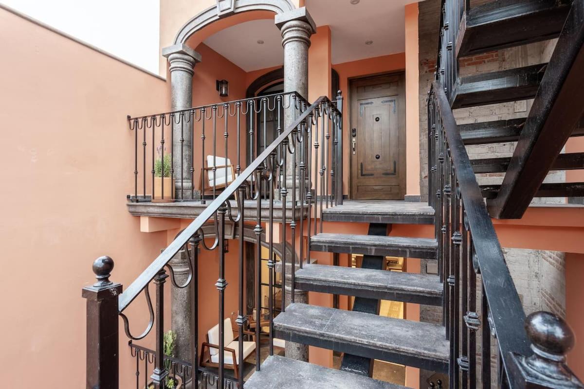 Luxury In Centro With Rooftop & Jacuzzi Apartment *